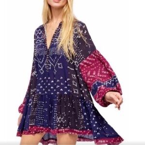 Free please mini dress or blouse